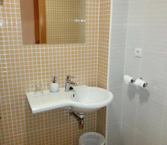 Dos De Mayo Gasthuis *