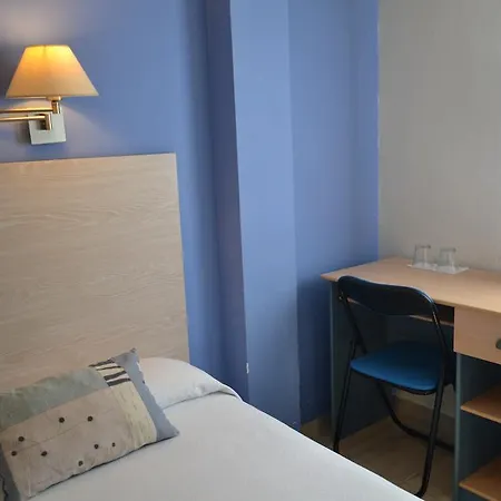 בית הארחה Dos De Mayo