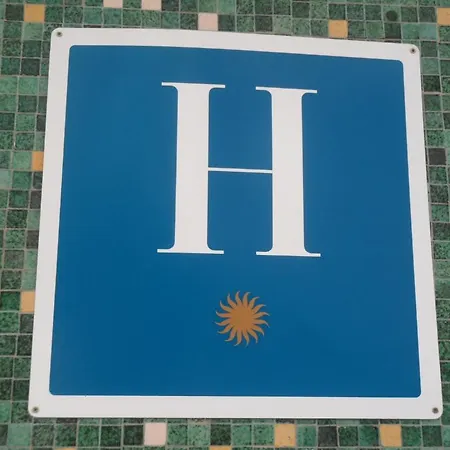 Dos De Mayo בית הארחה *