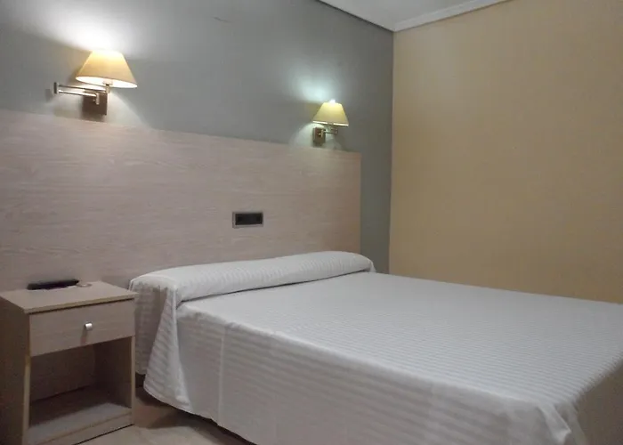 Dos De Mayo Pensión Paterna