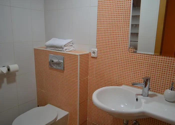 Pensión Dos De Mayo